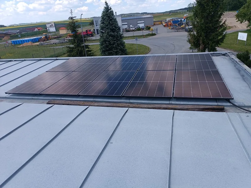 Instalace na falcované plechové střeše